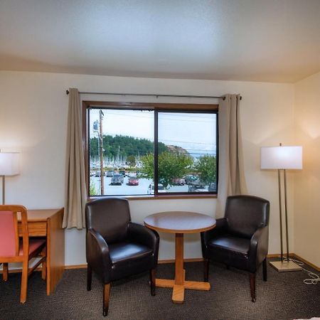 Cap Sante Inn Anacortes Bagian luar foto